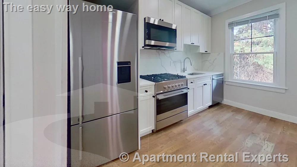 14 Lopez Ave, East Cambridge