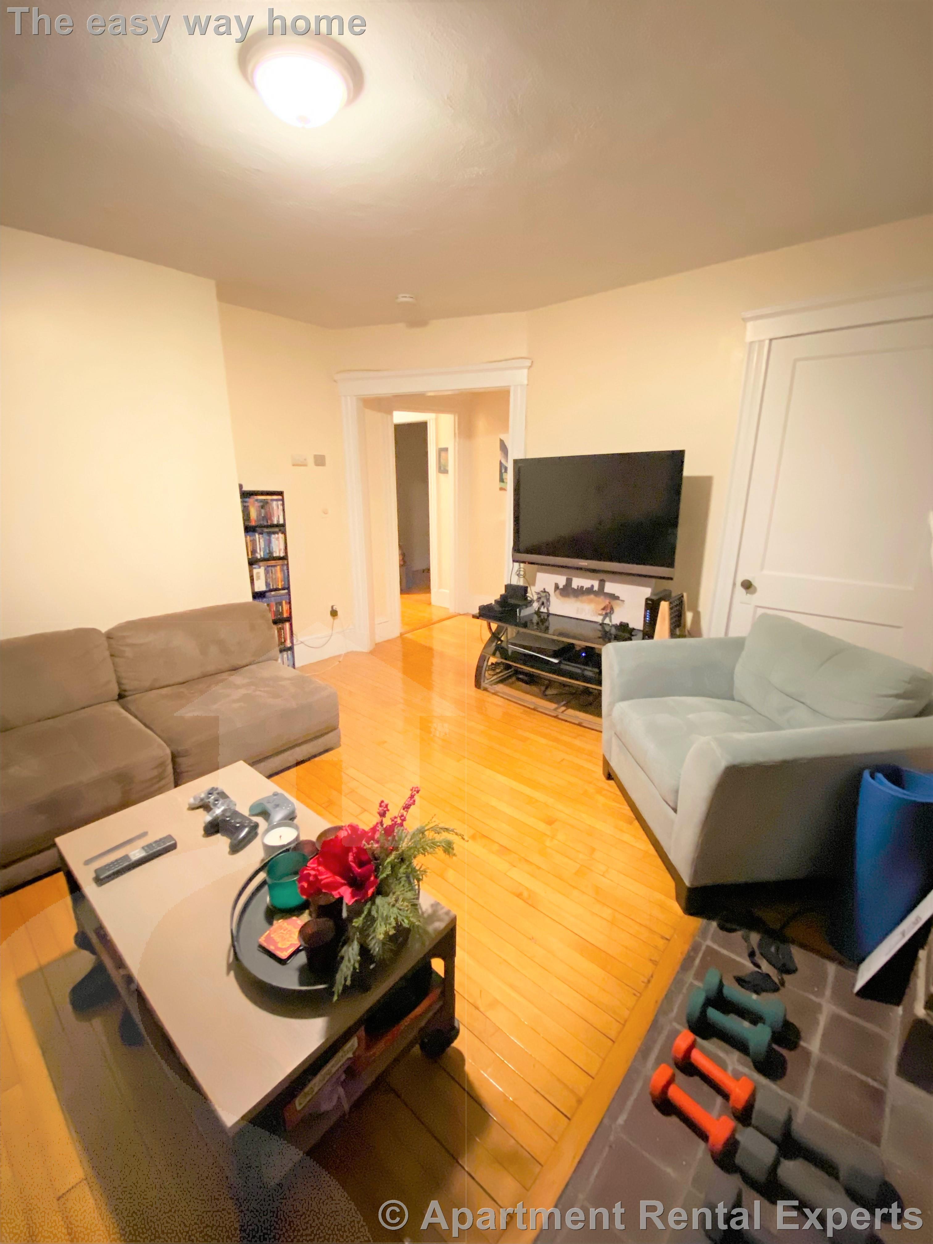 6 Craigie Cir, Harvard Square