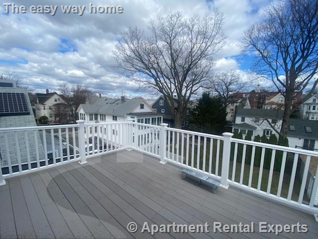 54 James St, Malden Center