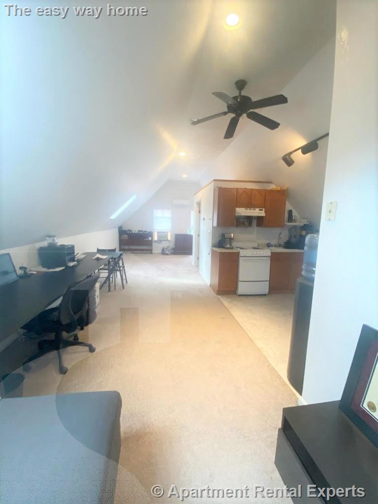 54 James St, Malden Center