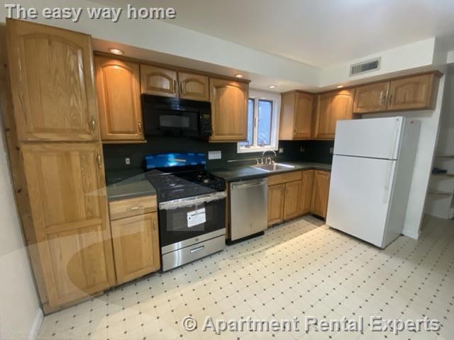 15 Winter Hill Rd, Winter Hill