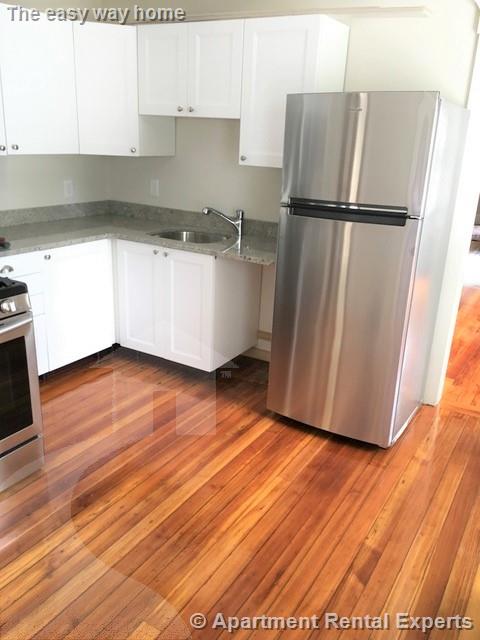 1080-1082 Main St, Other