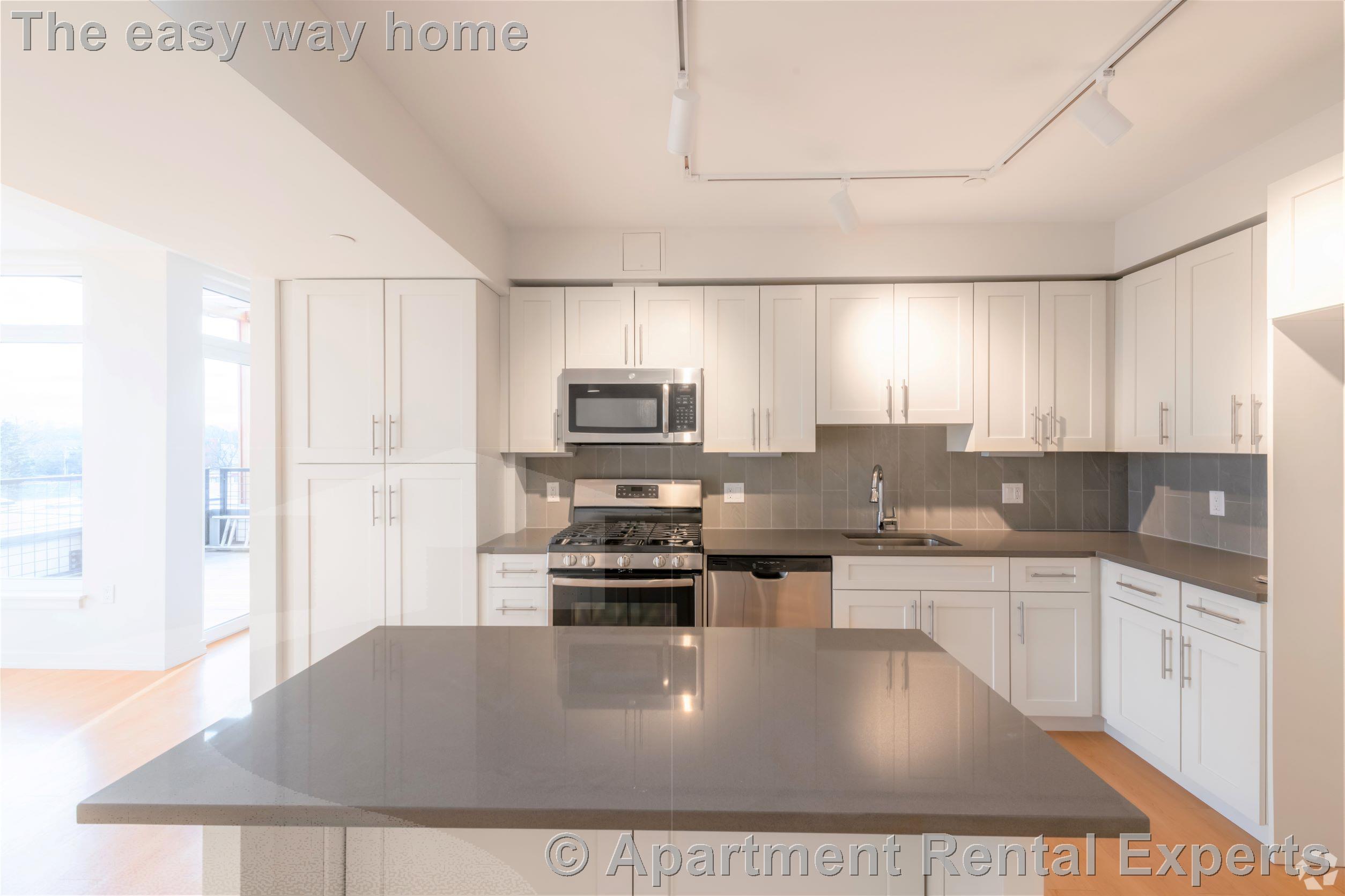 77 New St, Fresh Pond