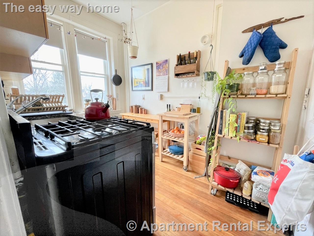 71 Martin St, Harvard Square