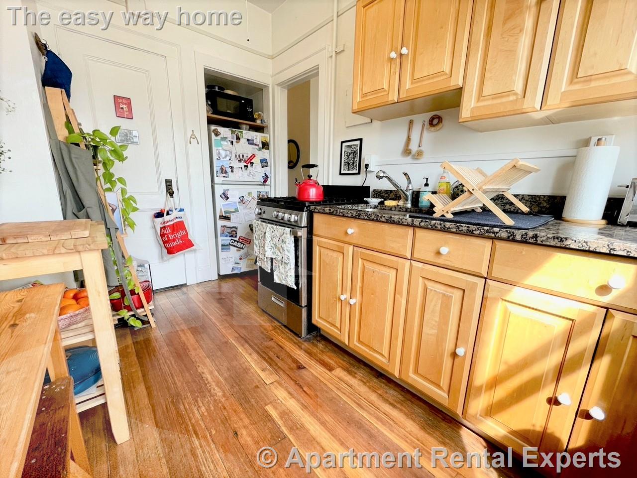 71 Martin St, Harvard Square