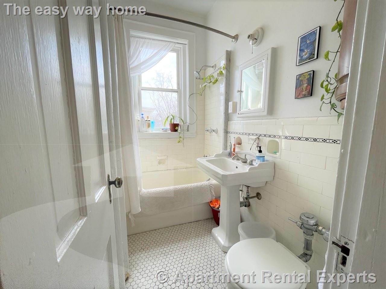 71 Martin St, Harvard Square