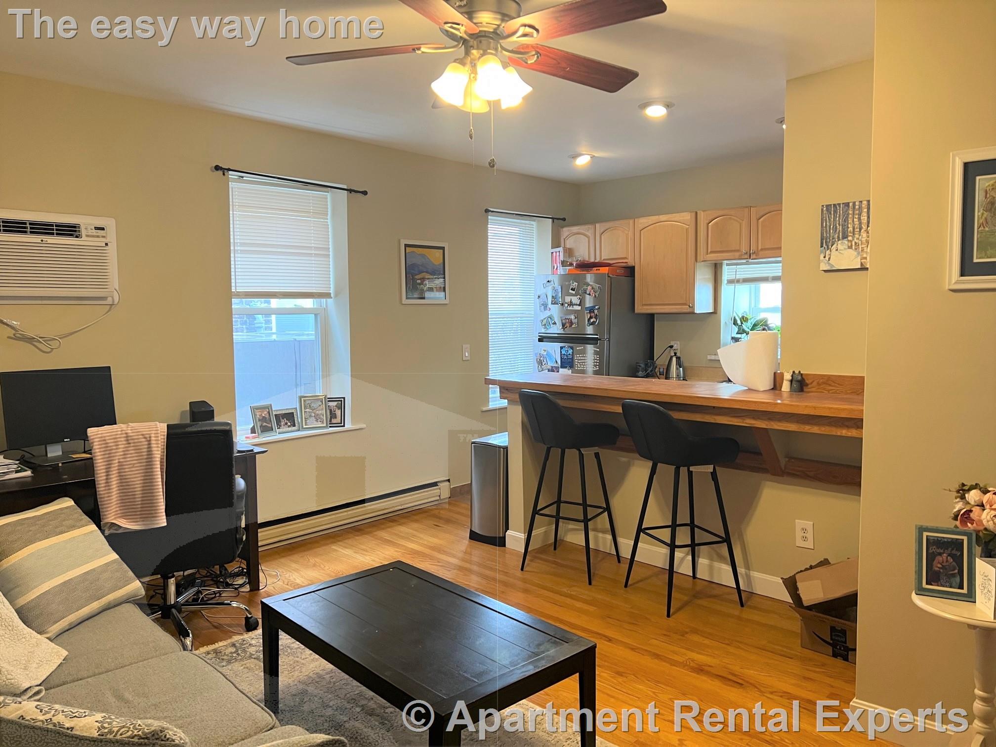 1121 Broadway, Teele Square