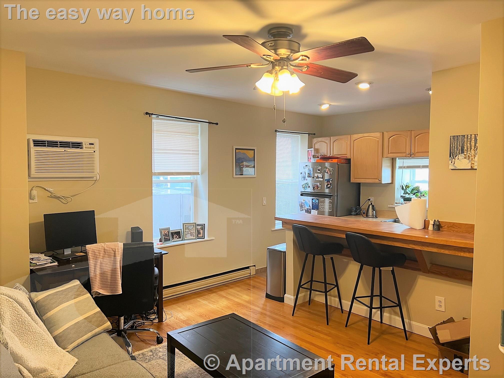 1121 Broadway, Teele Square