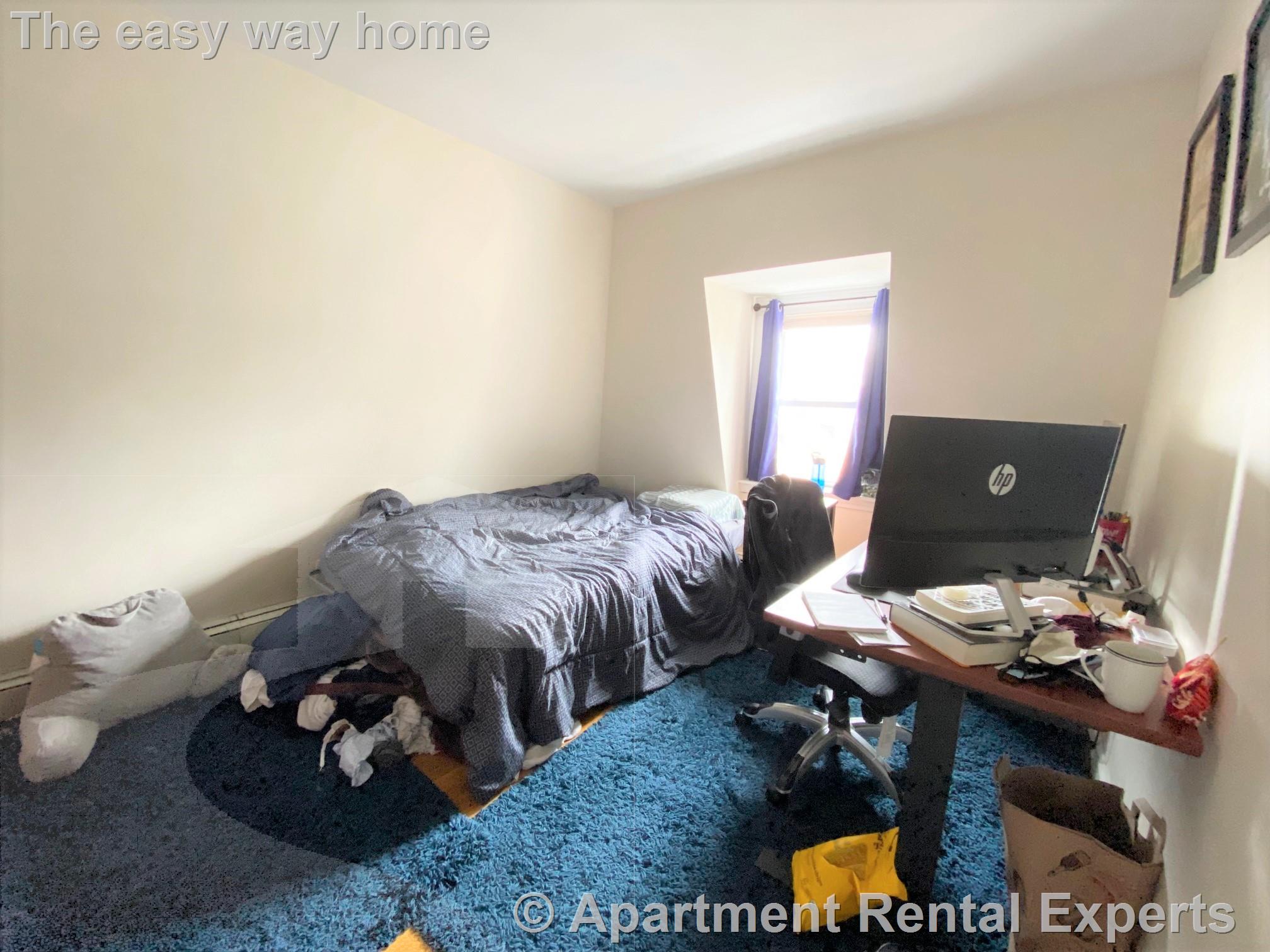 24 Watson St, Cambridgeport