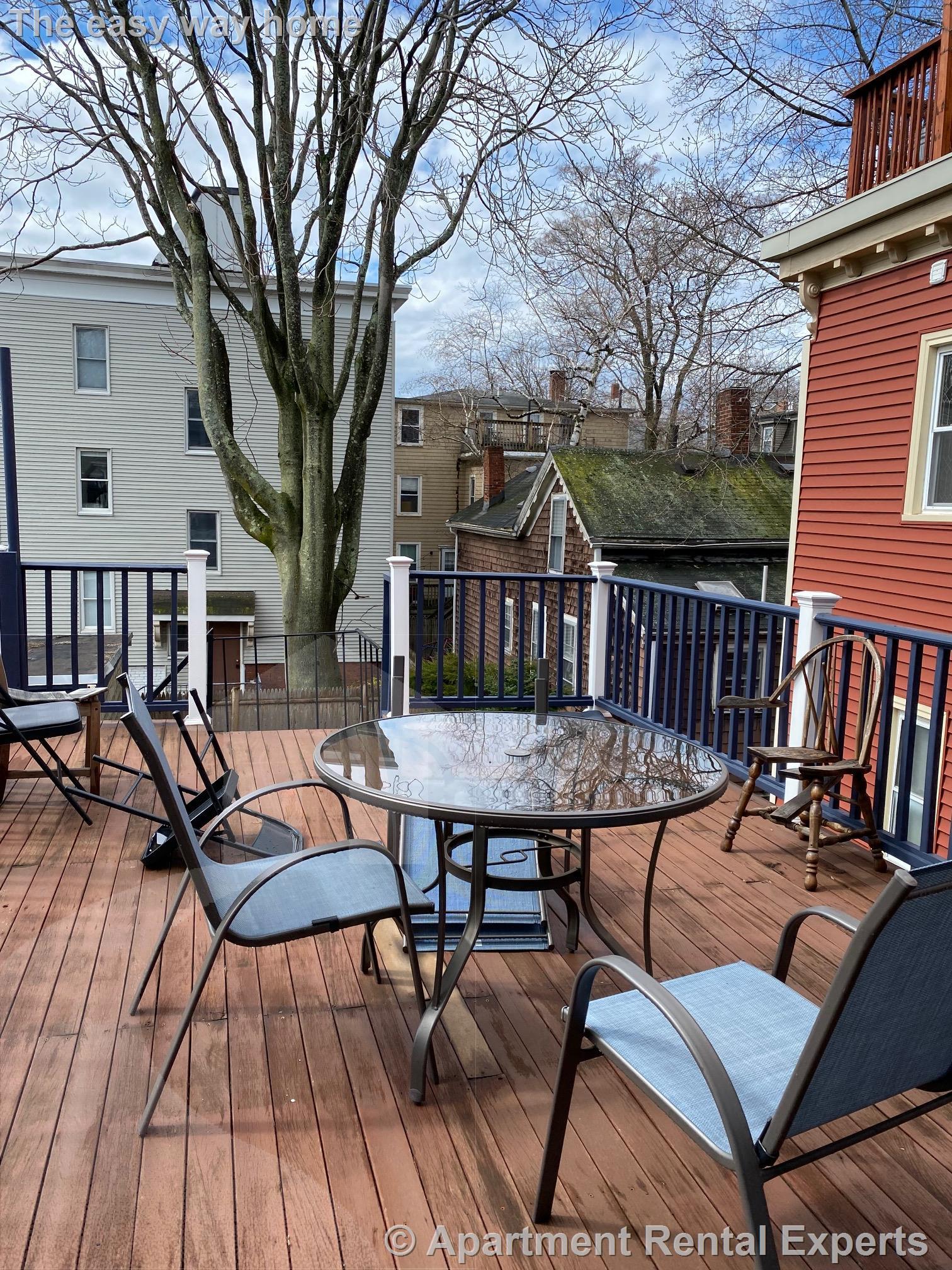 24 Watson St, Cambridgeport