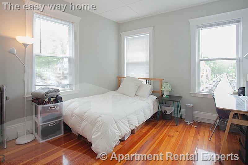 368 Broadway, Central Square