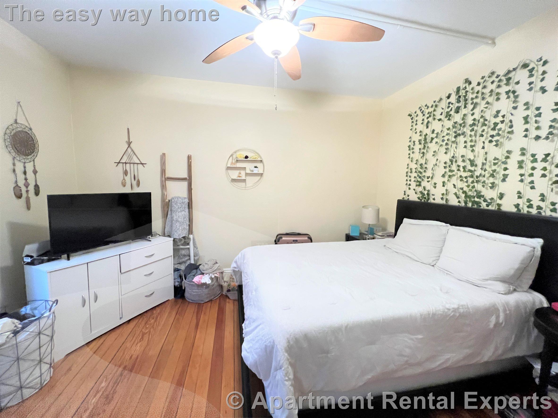 5 Irving St, Davis Square