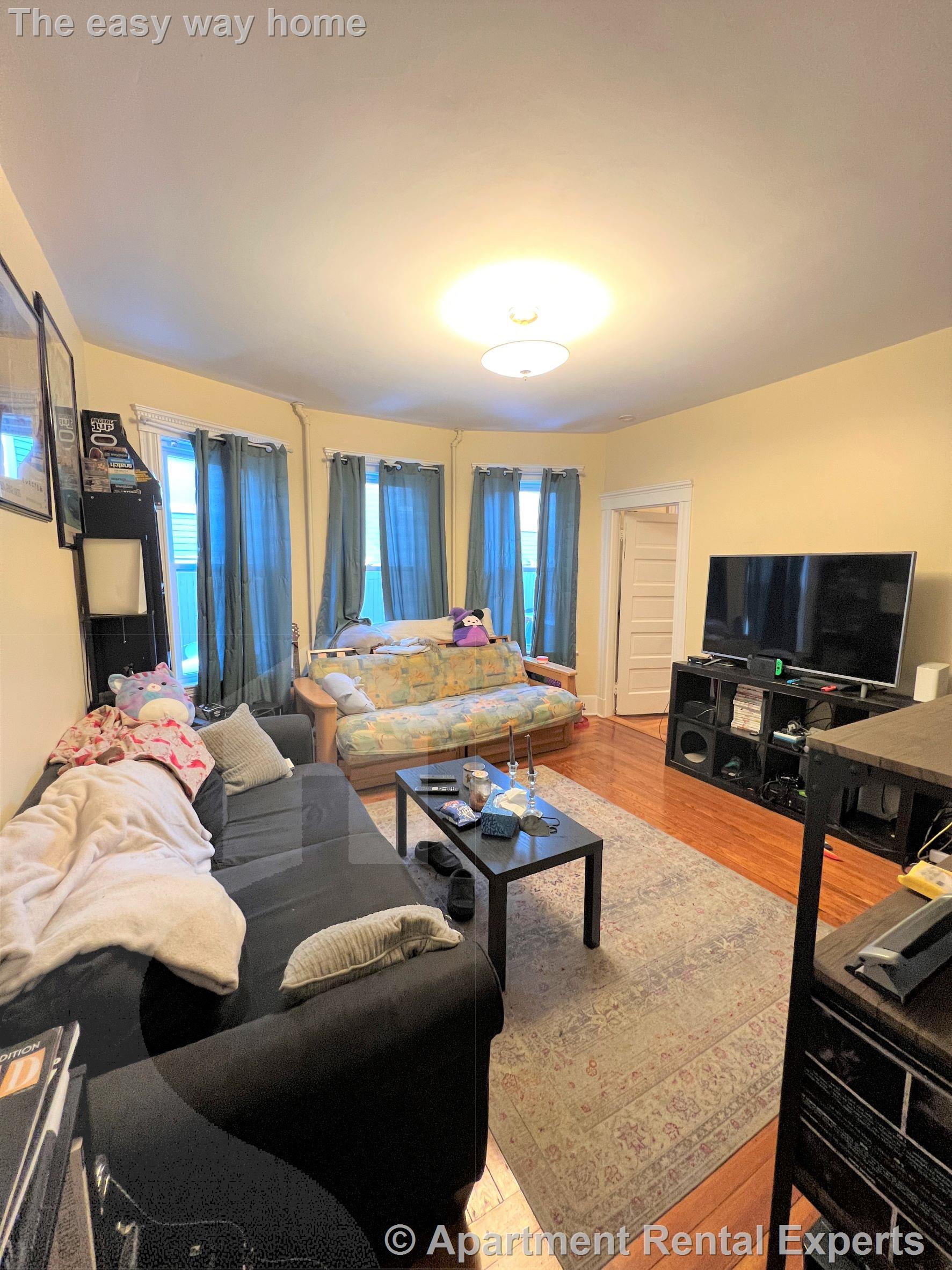 17 Dow St, Teele Square