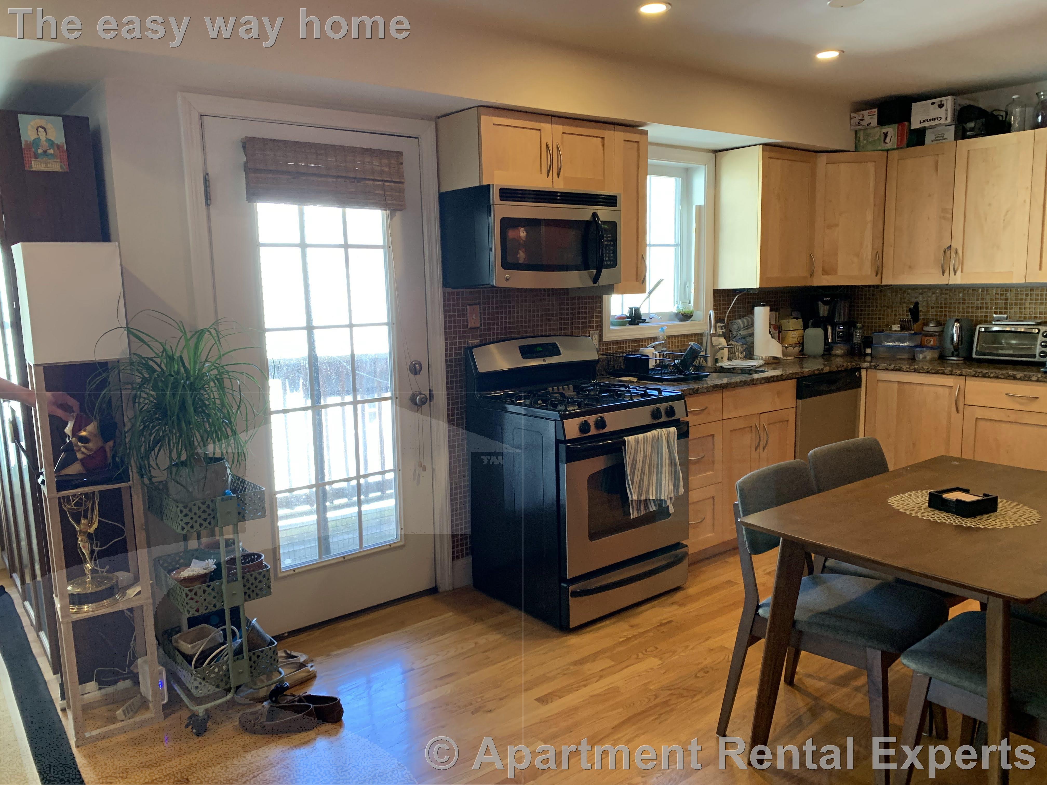 11 Everett Ave, East Somerville