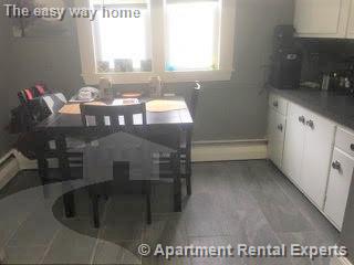 547 Broadway, Ball Square