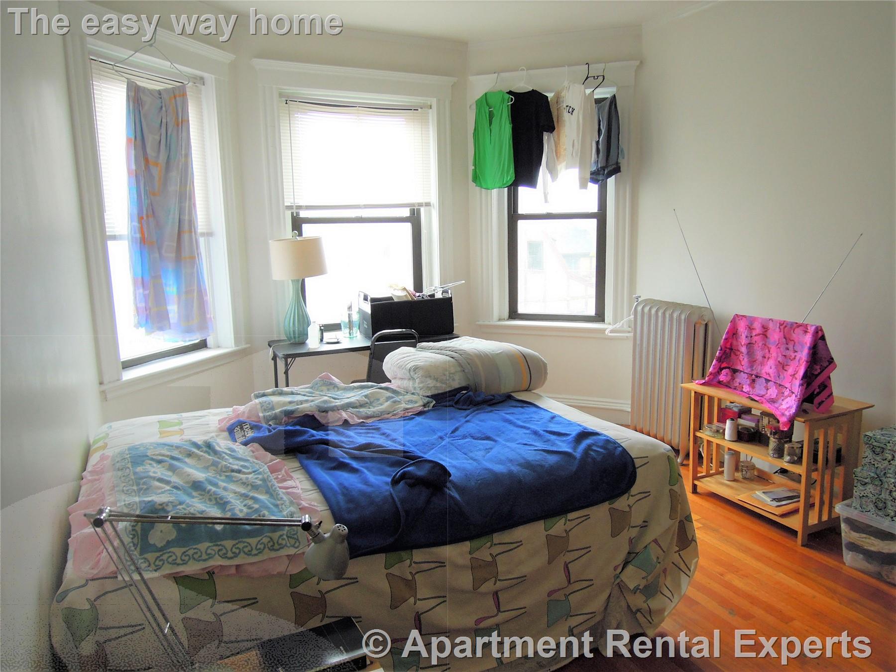 17-19 Washington St, Malden Center