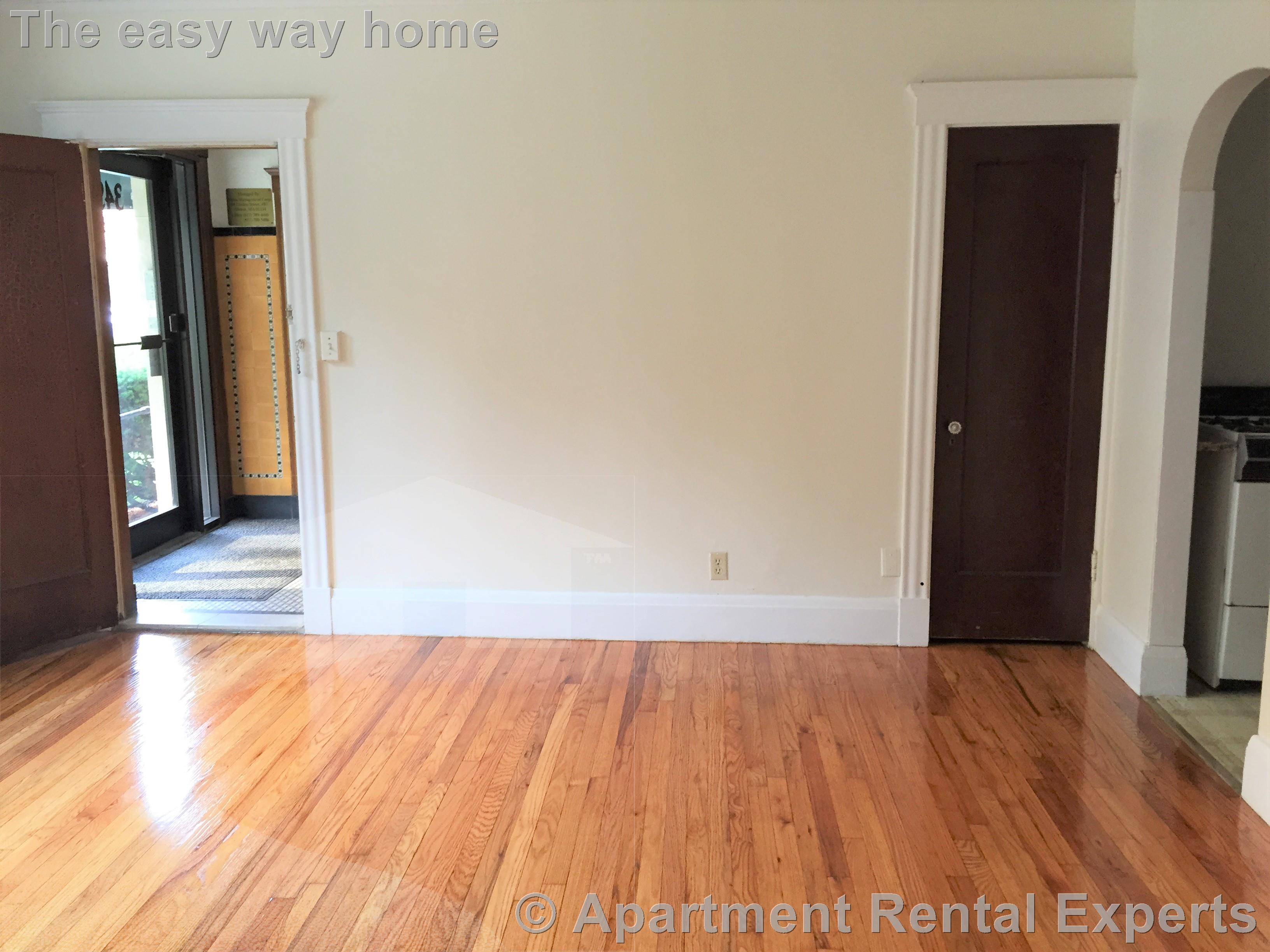 349 Pleasant St, Malden Center