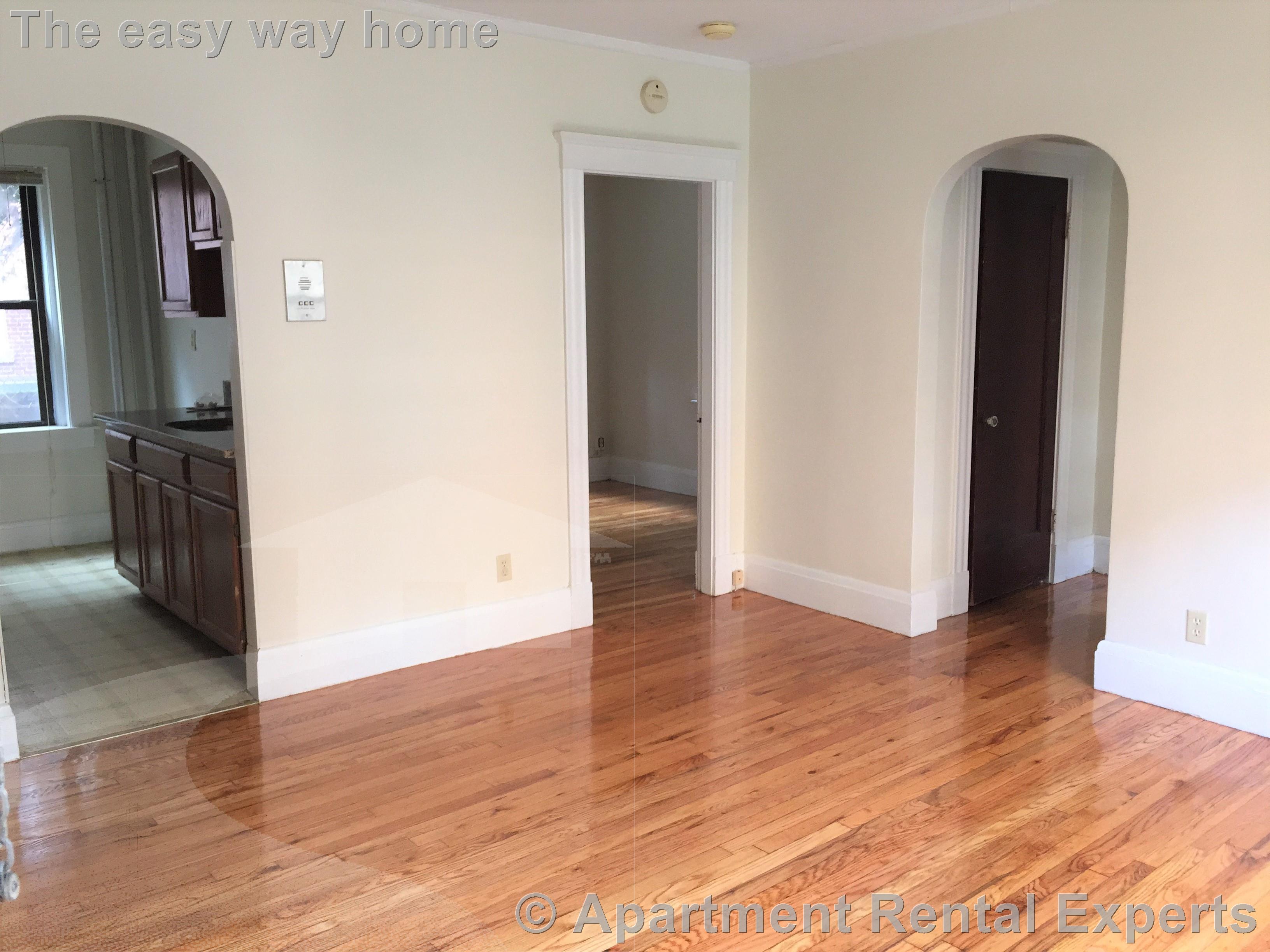 349 Pleasant St, Malden Center