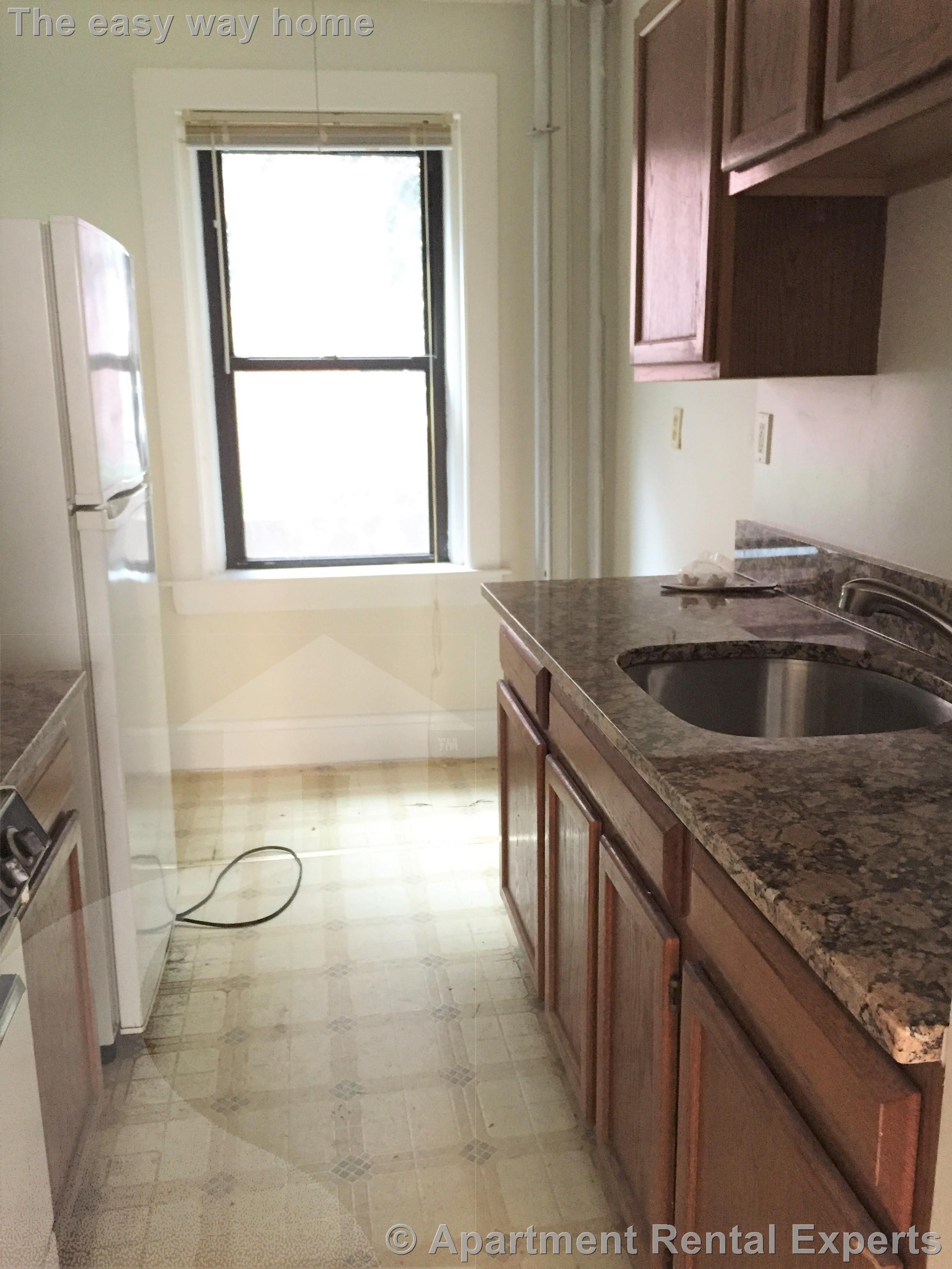 349 Pleasant St, Malden Center