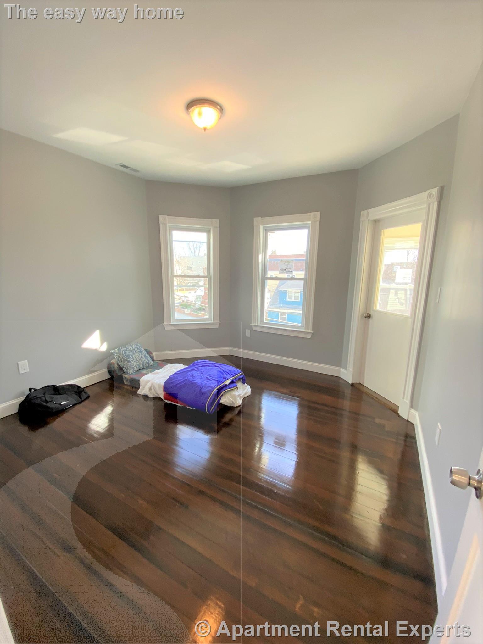 231-233 Summer St, Porter Square