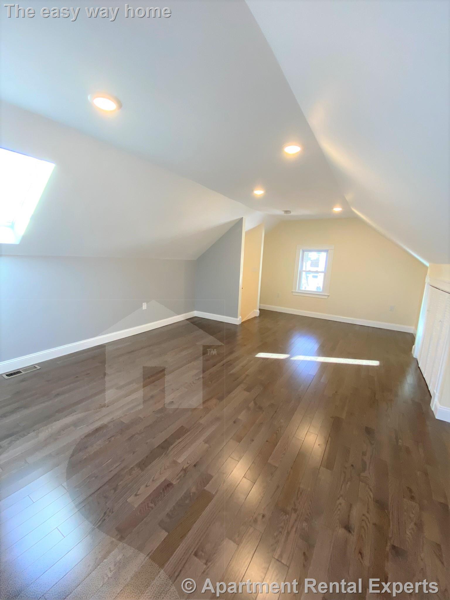 231-233 Summer St, Porter Square