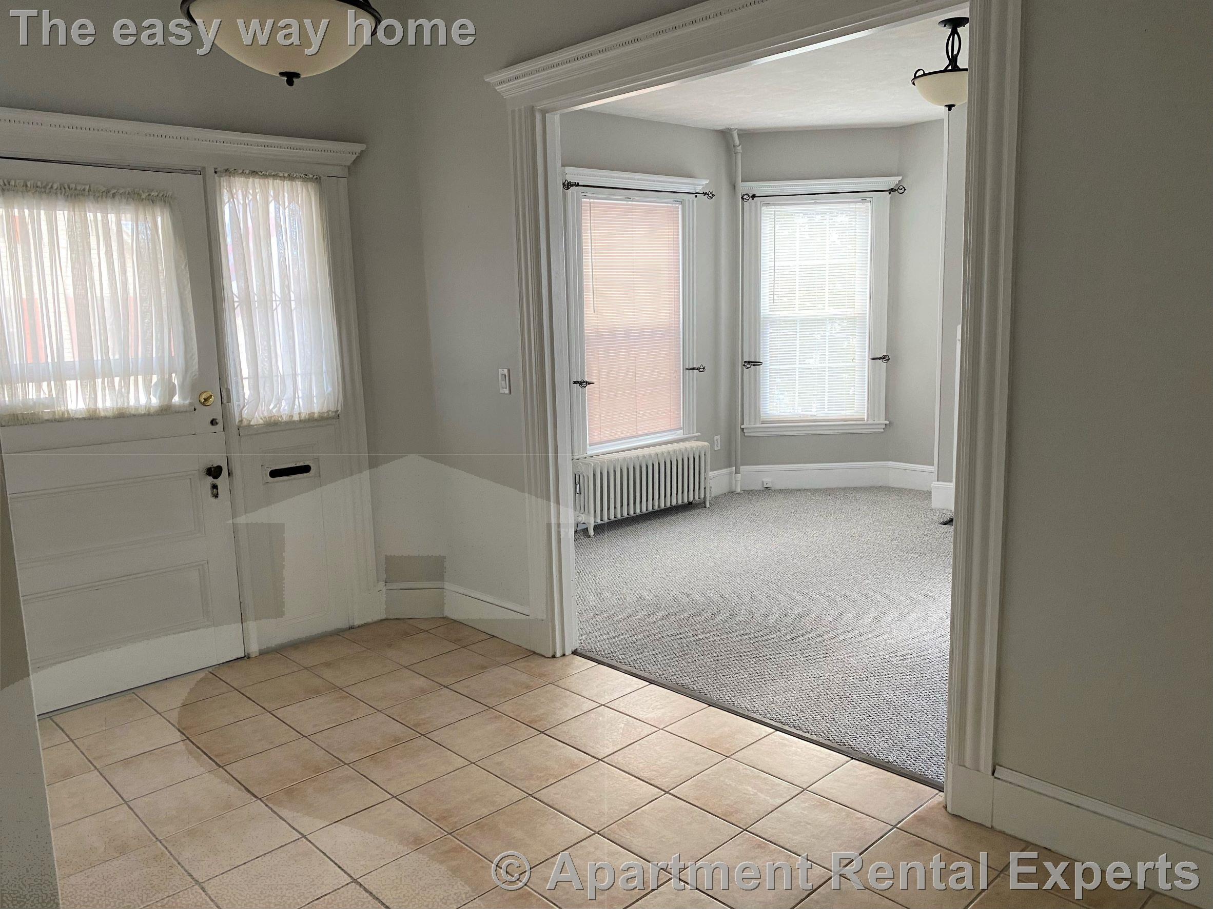 56 Earl St, Malden Center