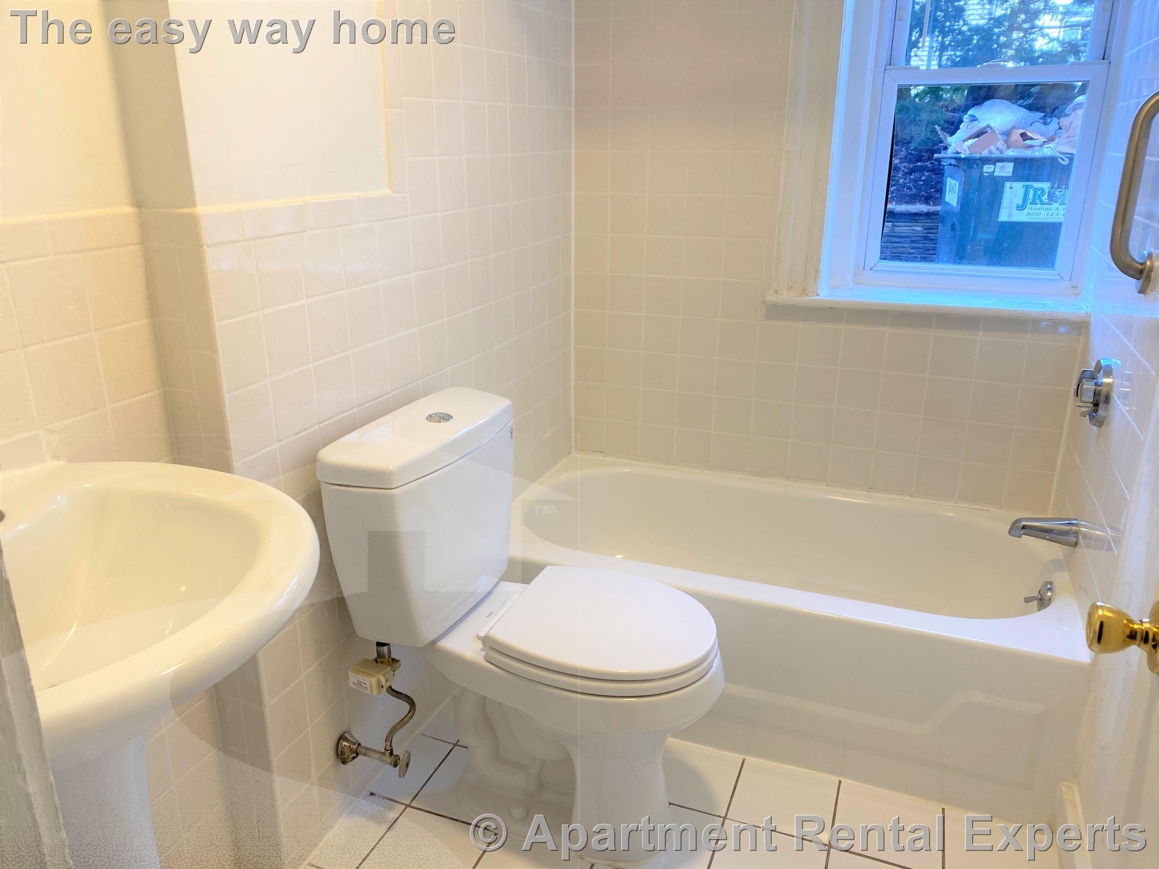 107 Summer St, Malden Center