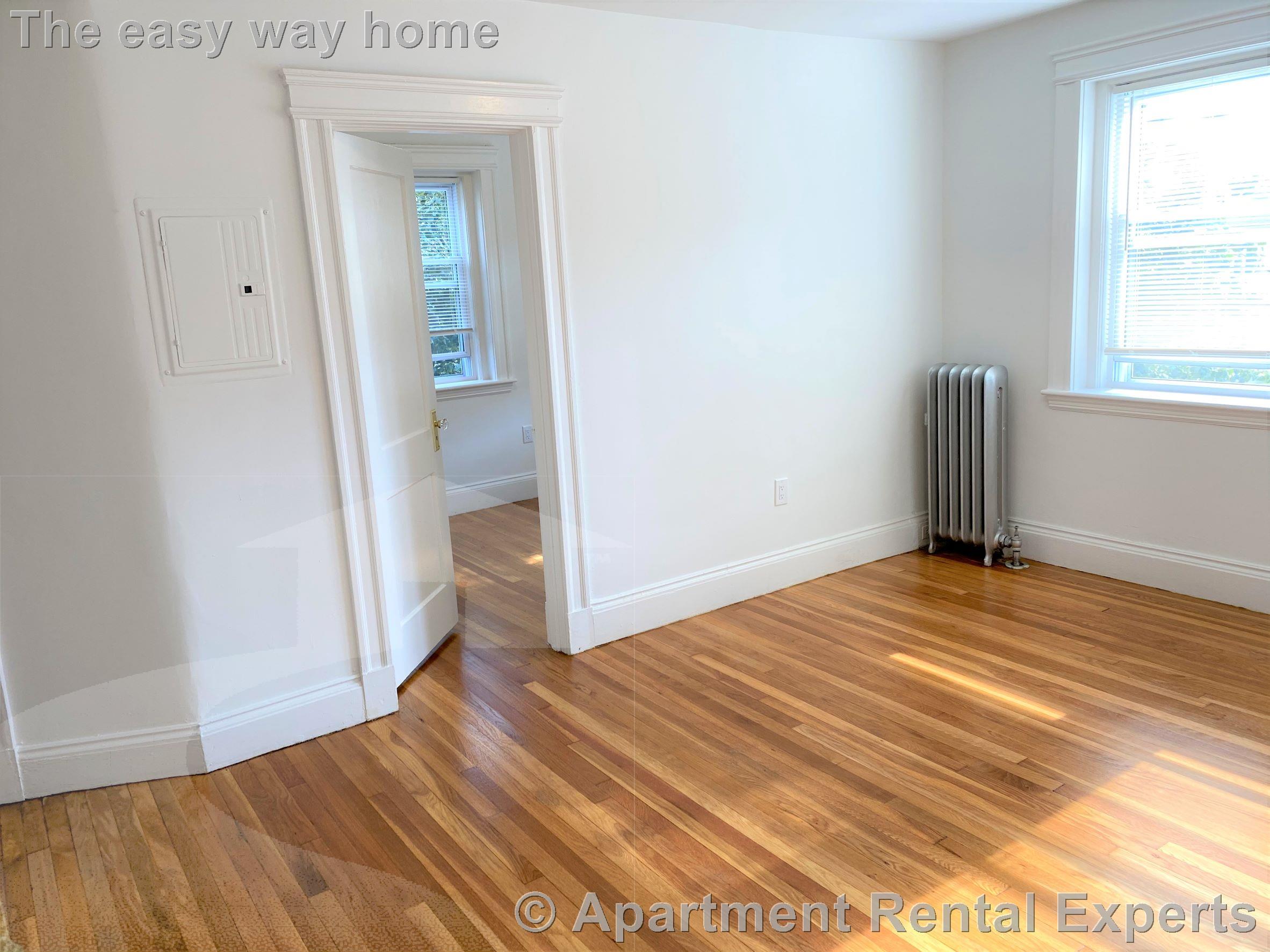 109 Summer St, Malden Center