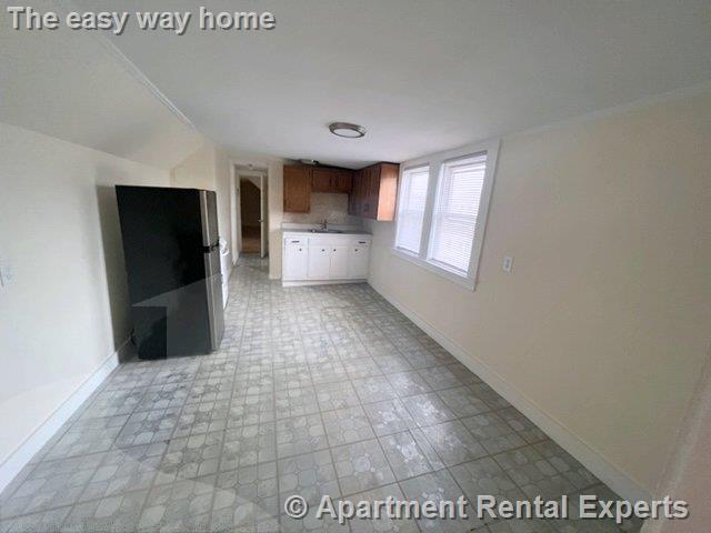 543 Broadway, Magoun Square