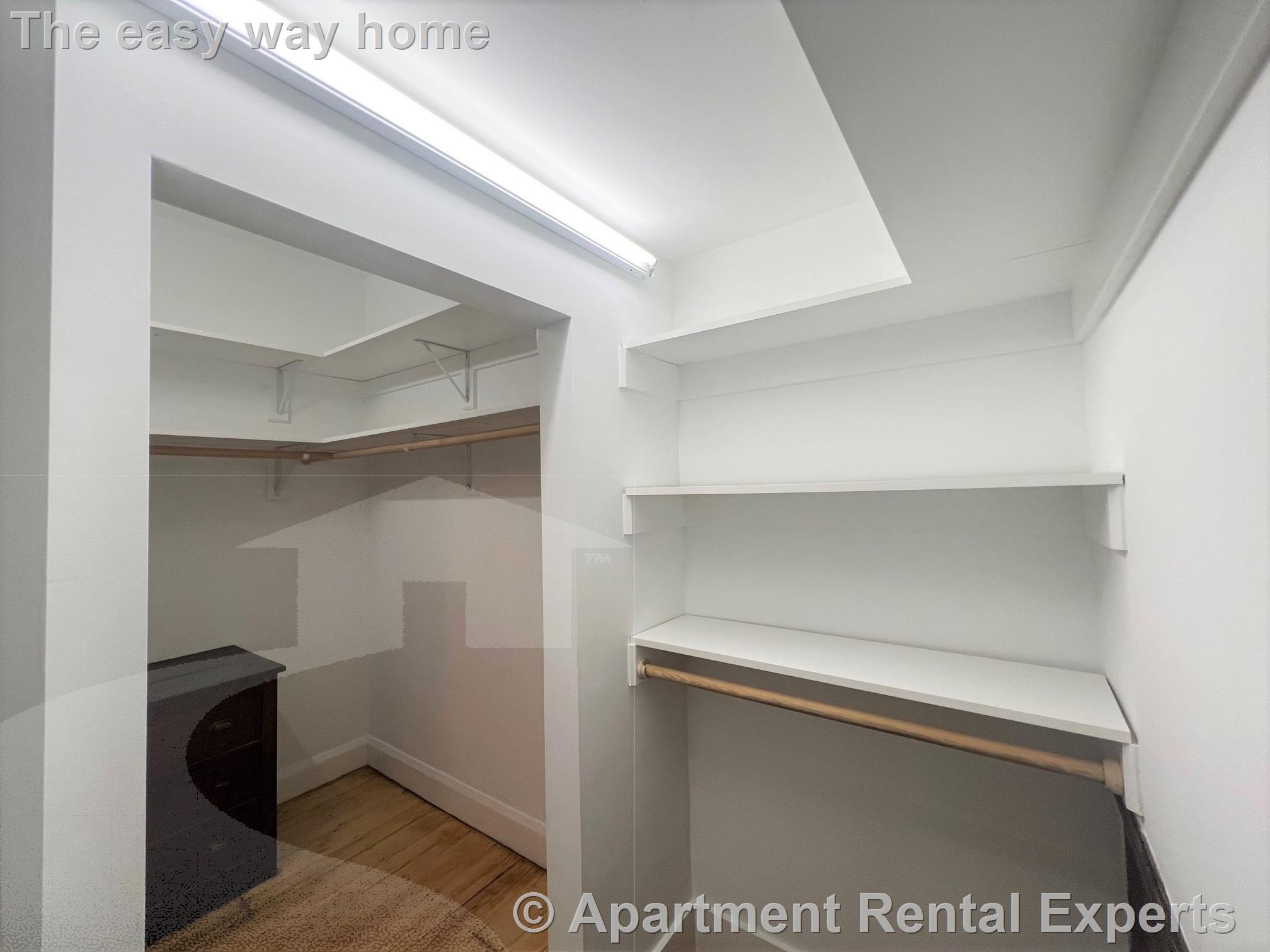 22 Kidder Ave, Davis Square