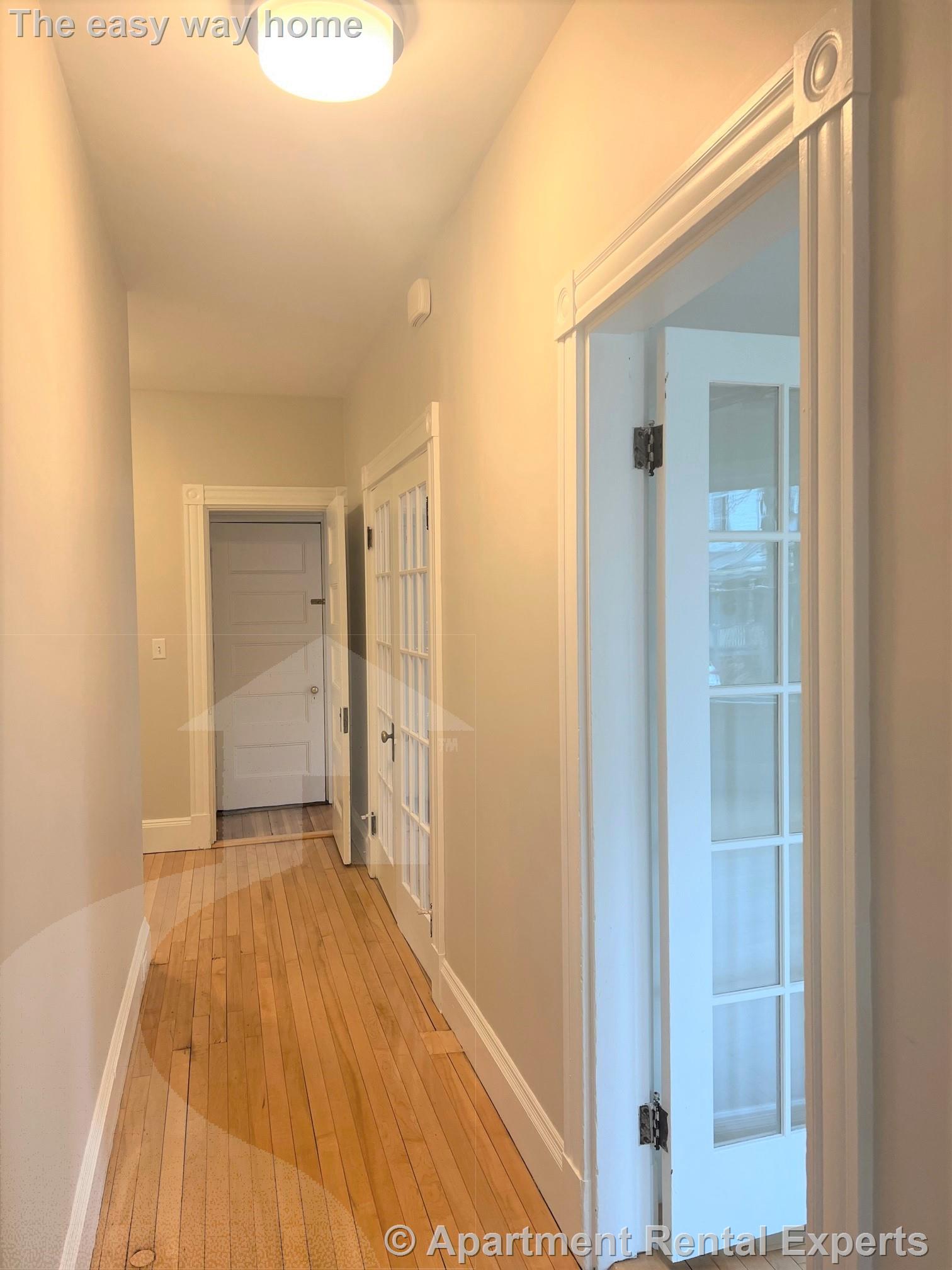 22 Kidder Ave, Davis Square