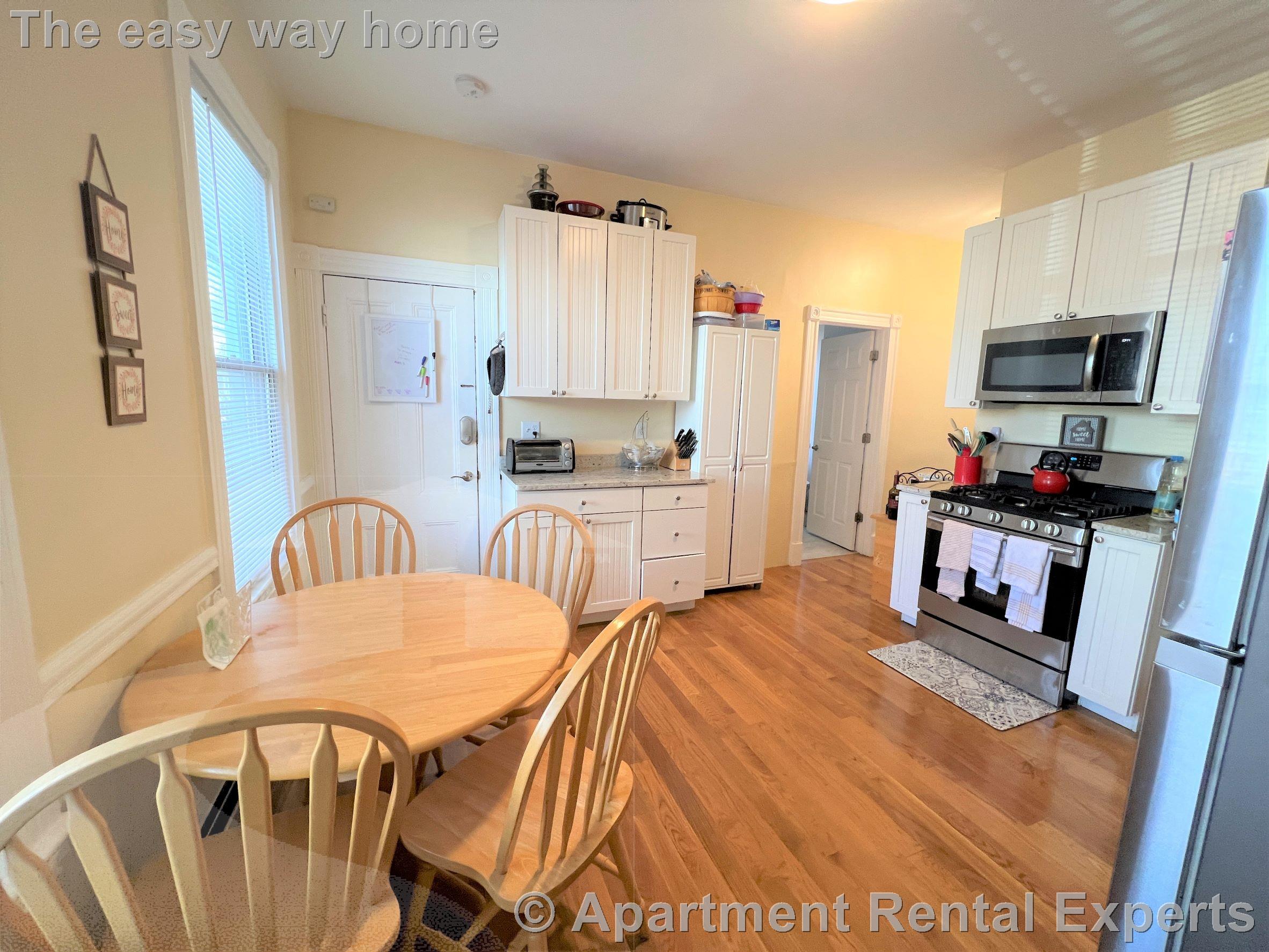 413 Washington St, Central Square