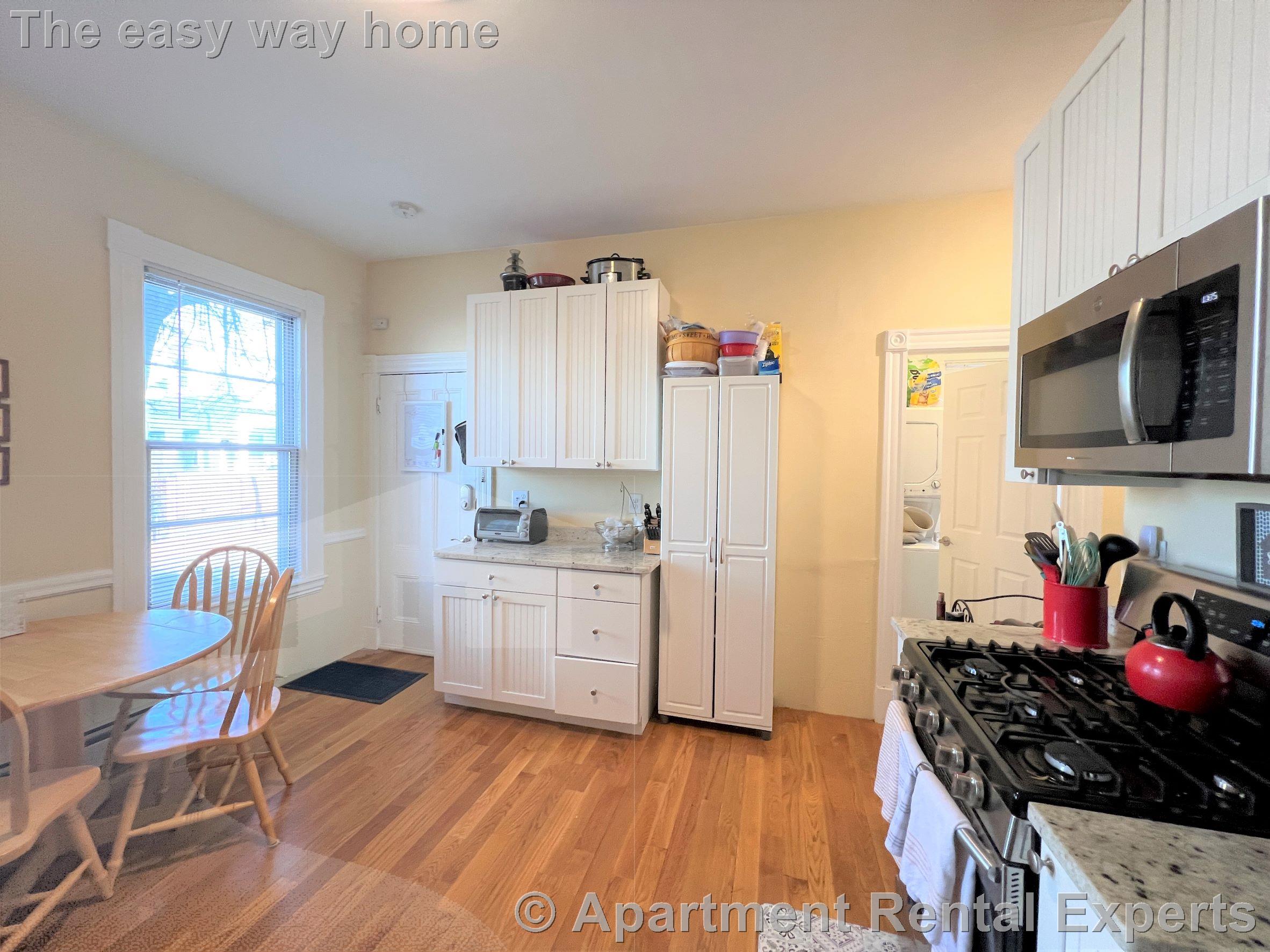 413 Washington St, Central Square