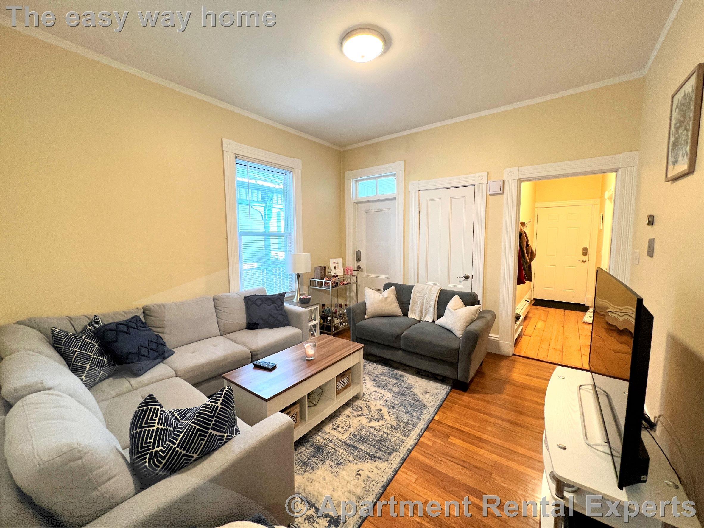 413 Washington St, Central Square