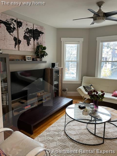 45 Simpson Ave, Davis Square