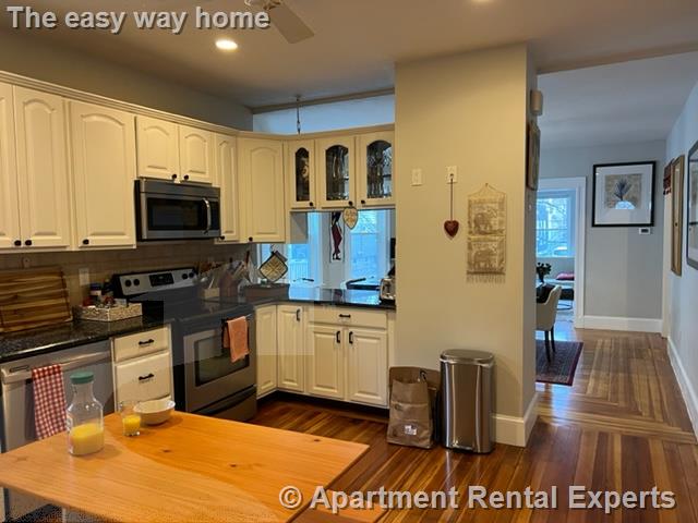 45 Simpson Ave, Davis Square