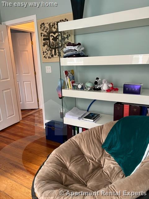 45 Simpson Ave, Davis Square