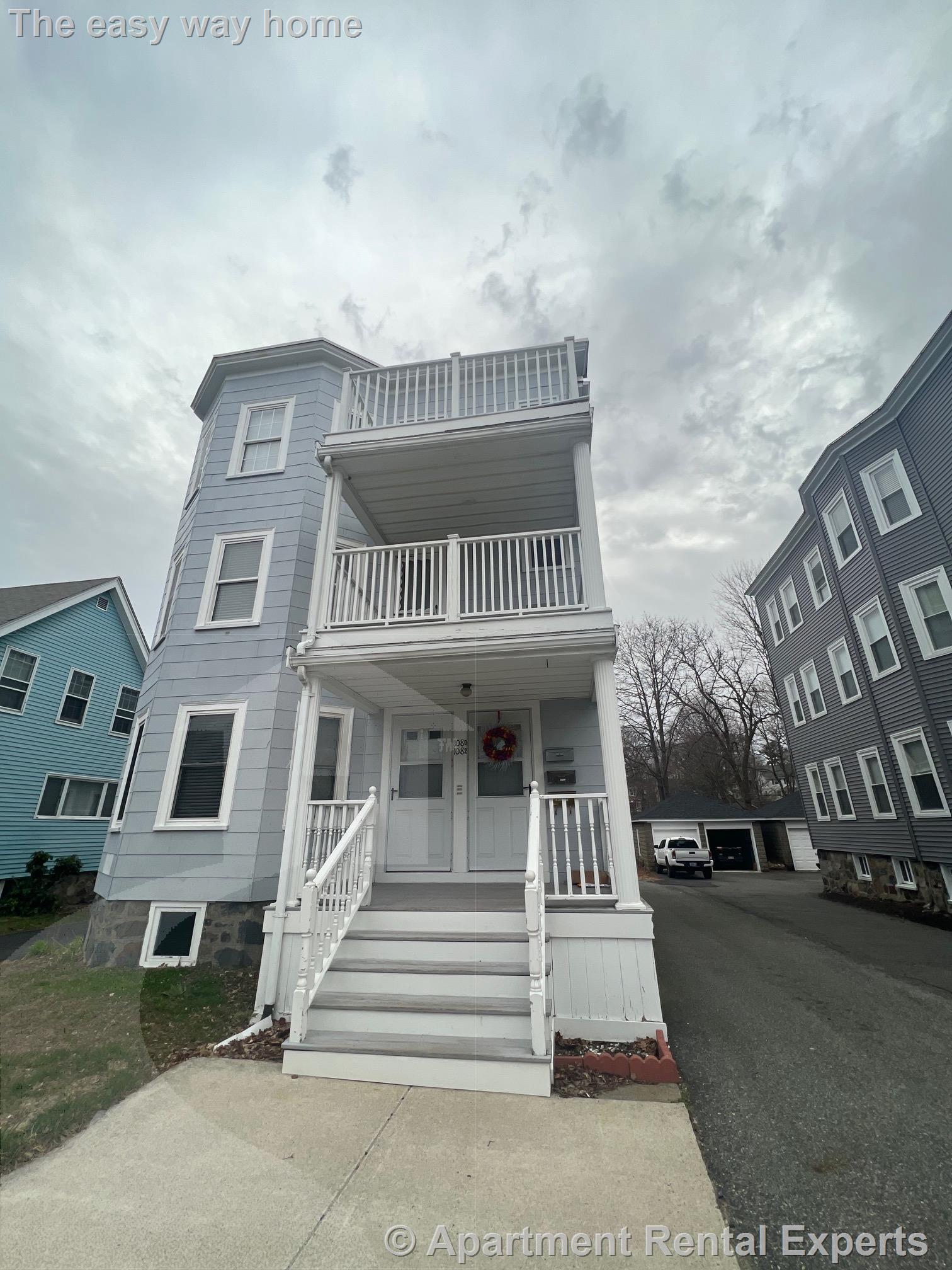 1080-1082 Main St, Other