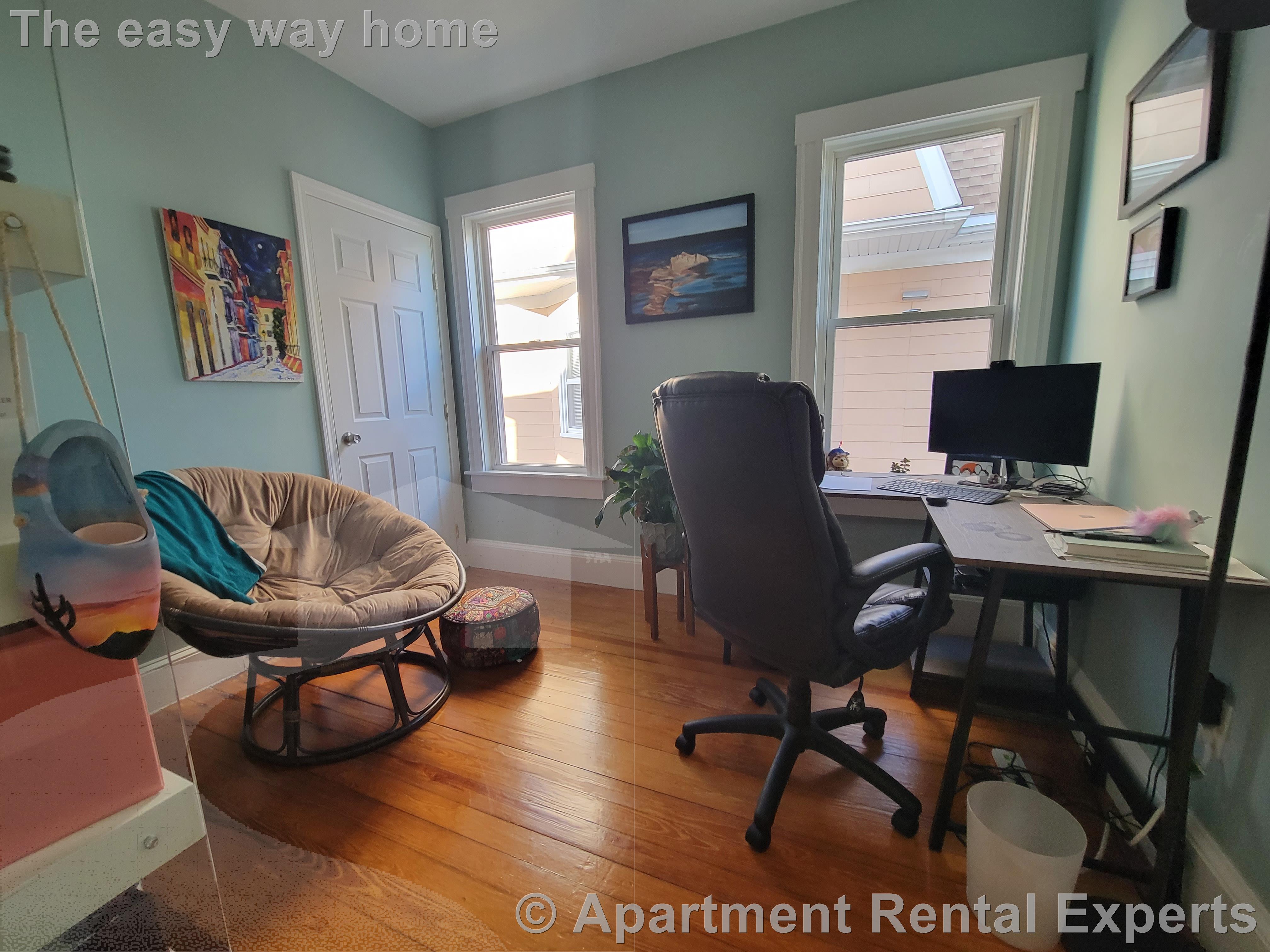 45 Simpson Ave, Davis Square