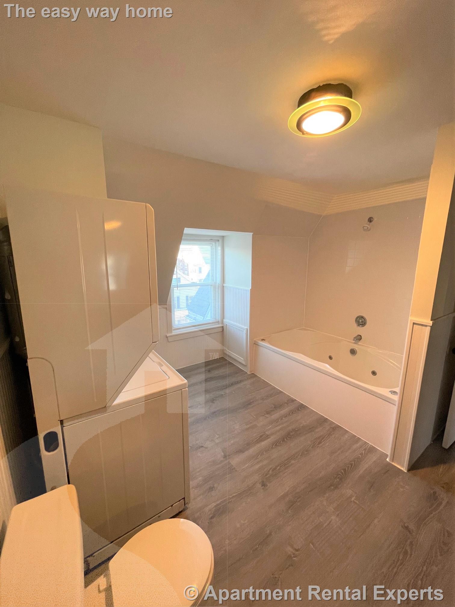 14 Chestnut St, Malden Center