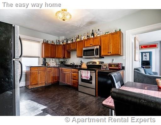 11 Reedsdale St, Allston