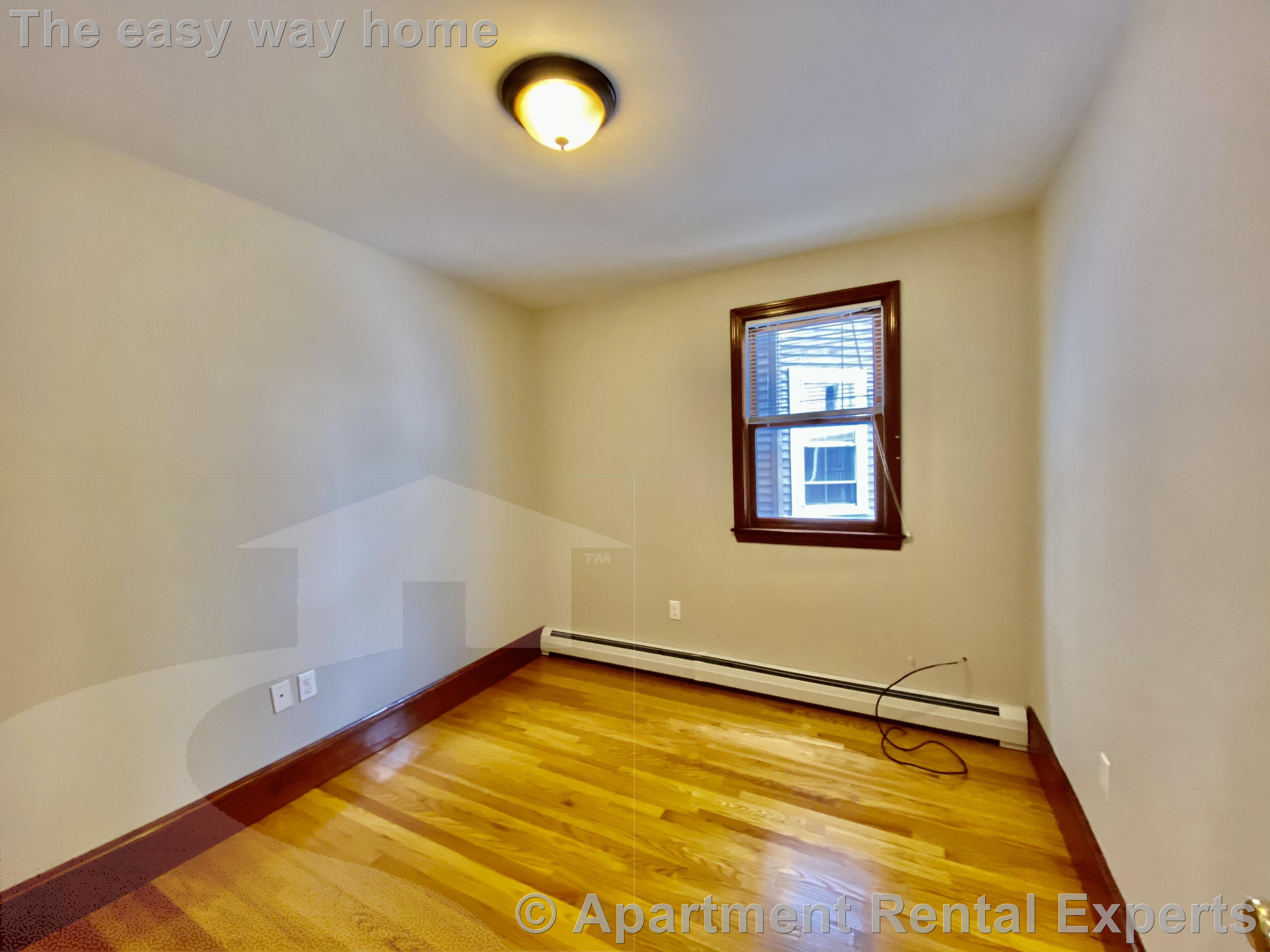 36 Speridakis Ter, Central Square