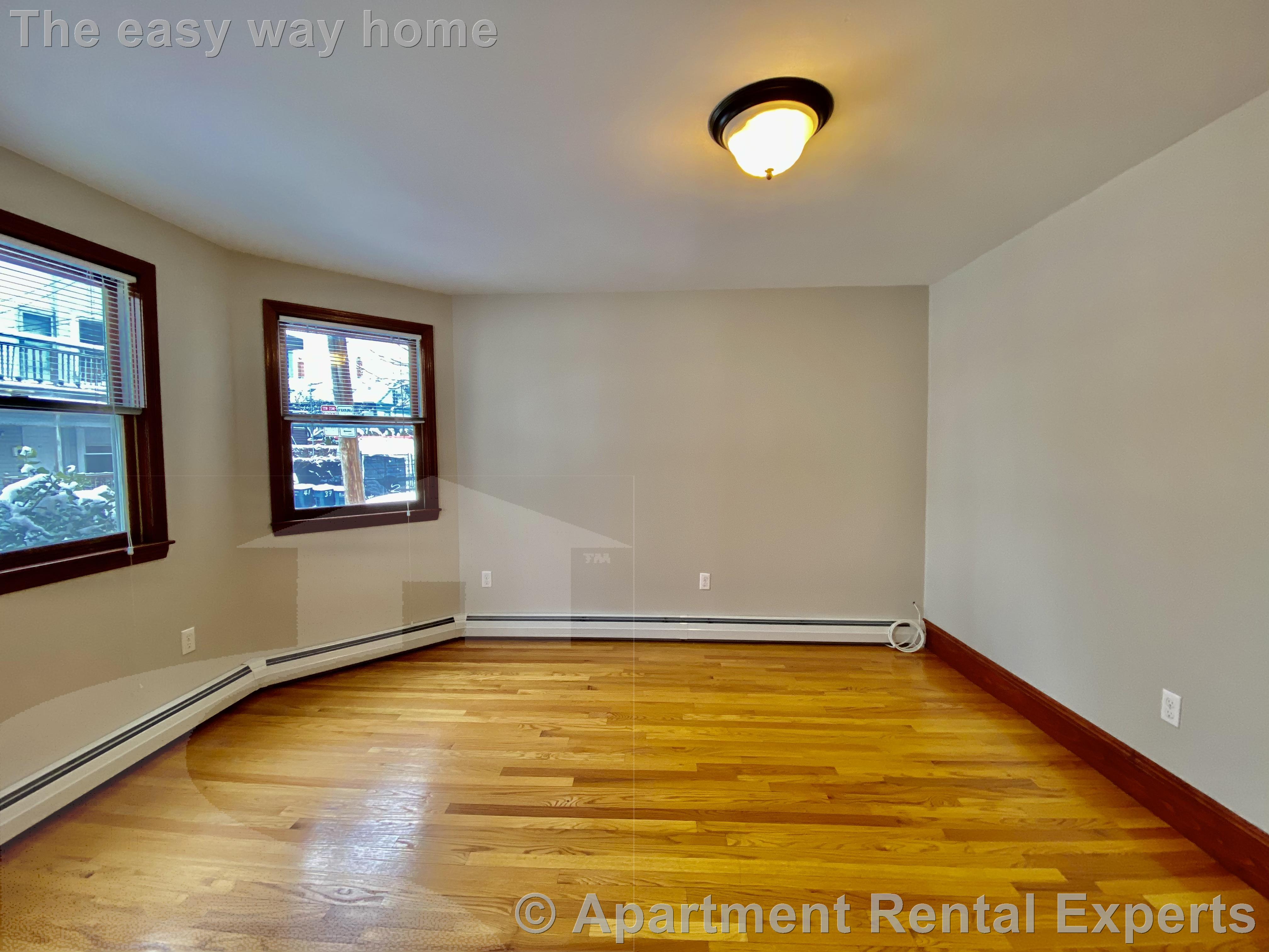 36 Speridakis Ter, Central Square