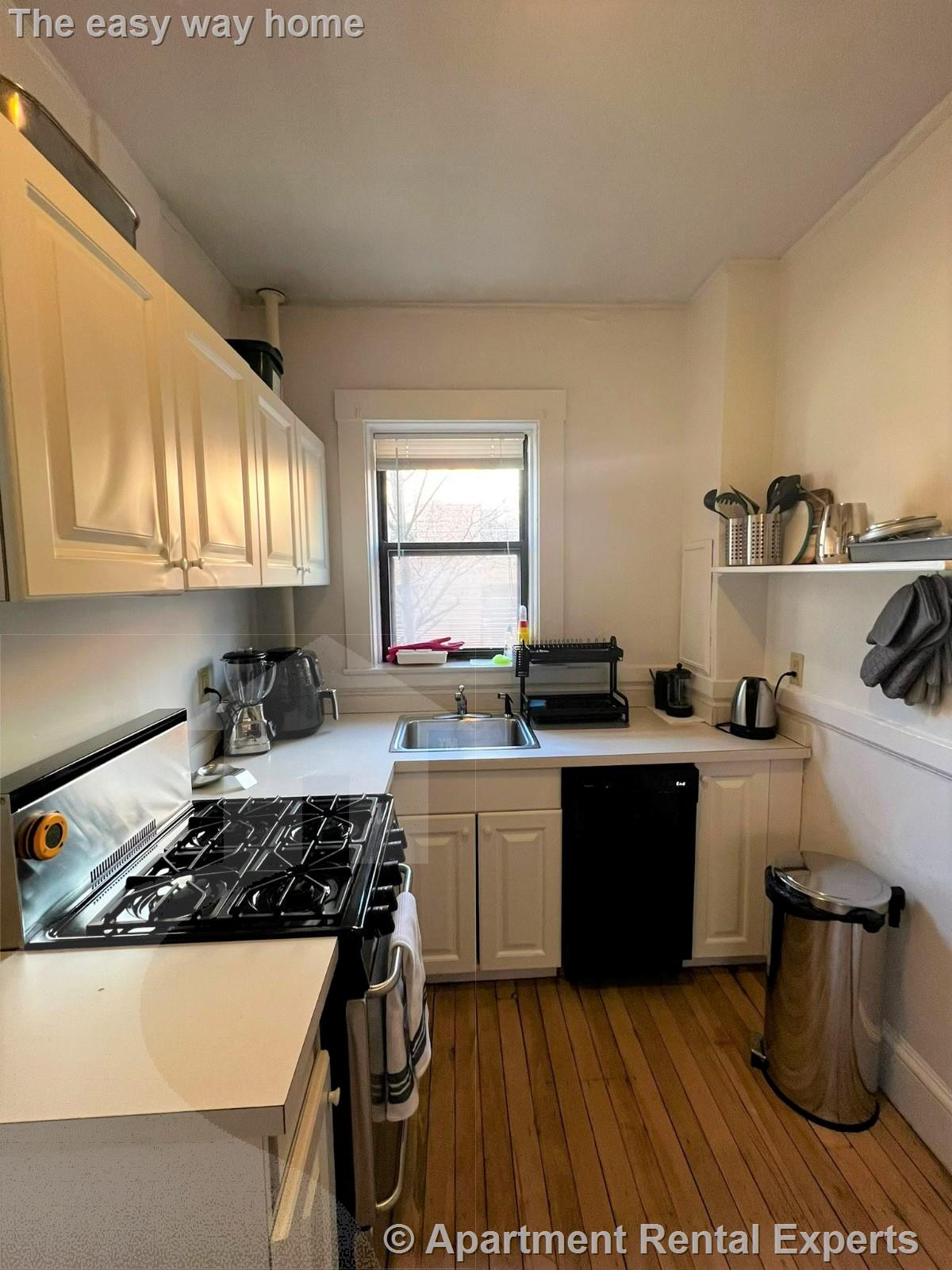 84 Prescott St, Harvard Square