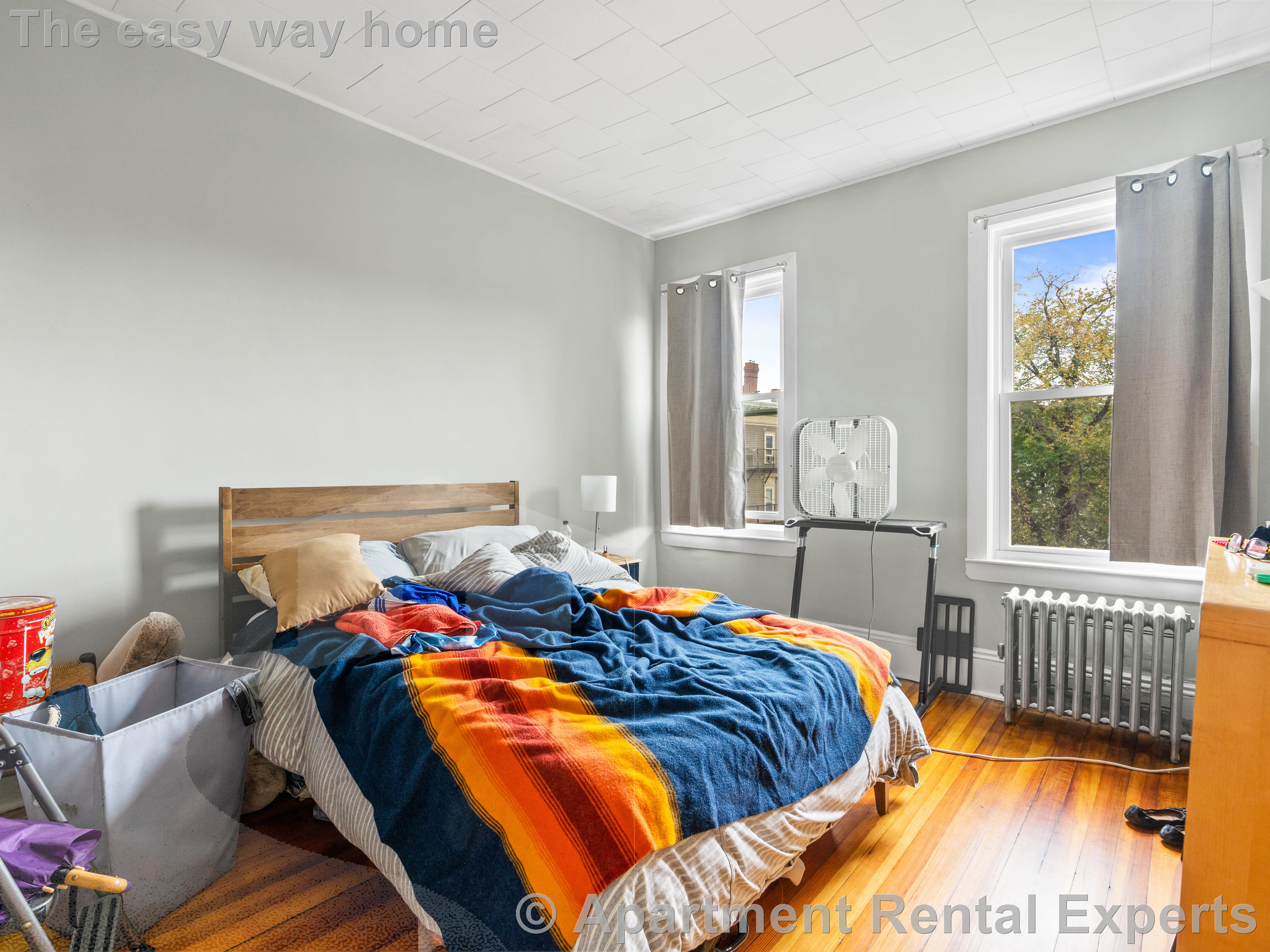 368 Broadway, Central Square