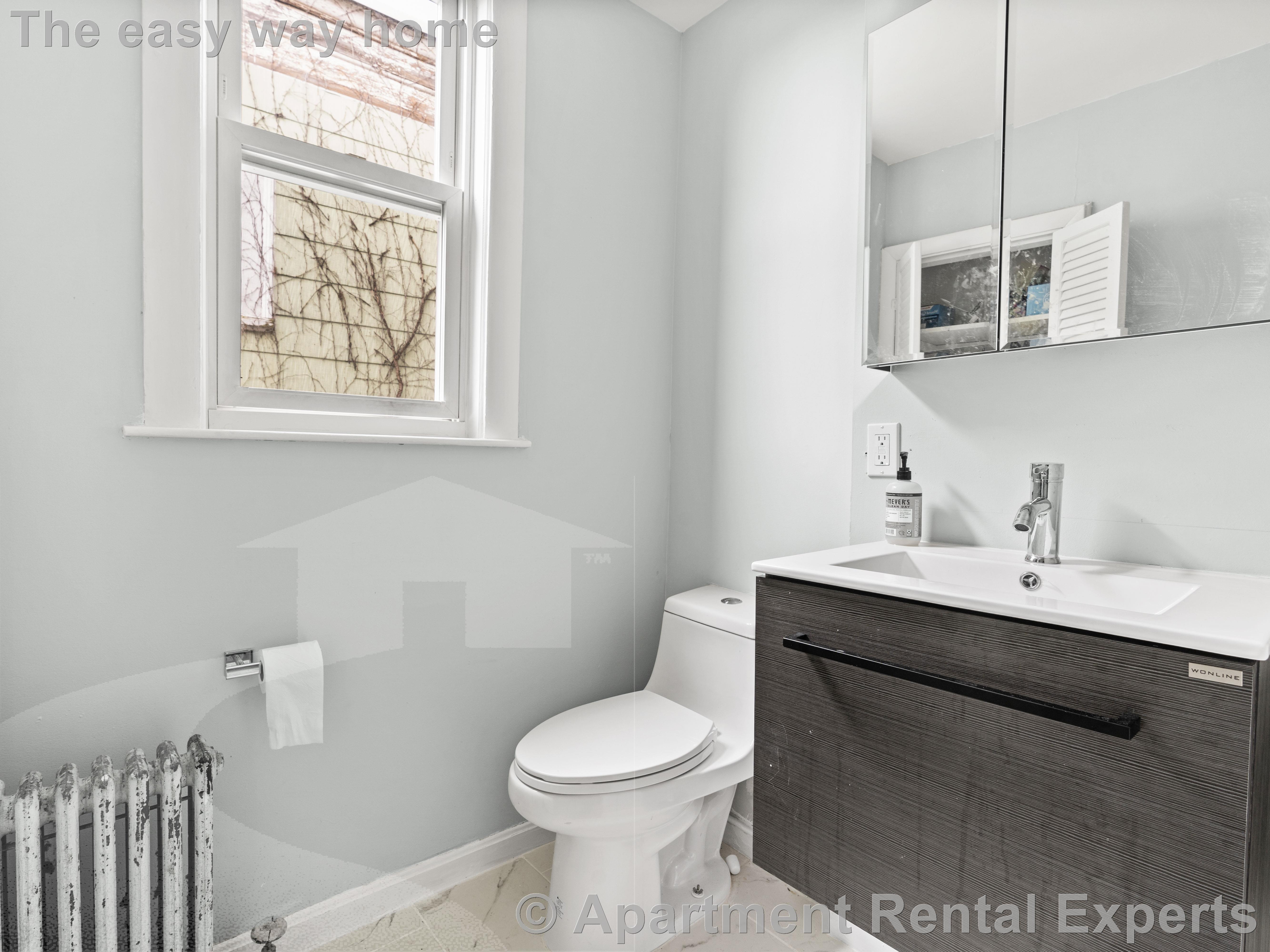 368 Broadway, Central Square