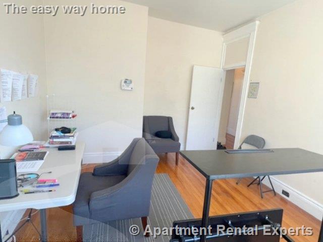 74 Kirkland St, Harvard Square