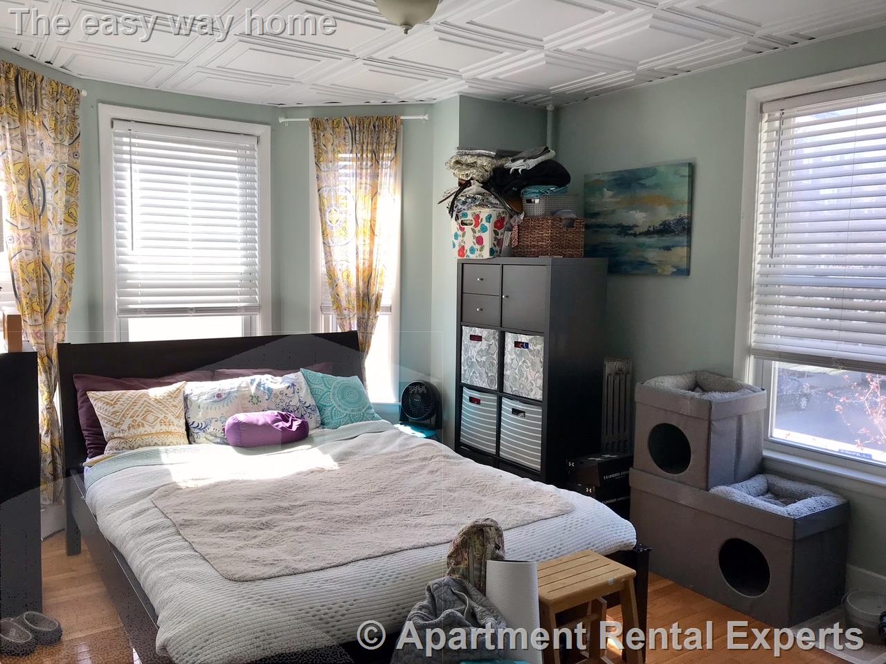 143-145 Orchard St, Davis Square