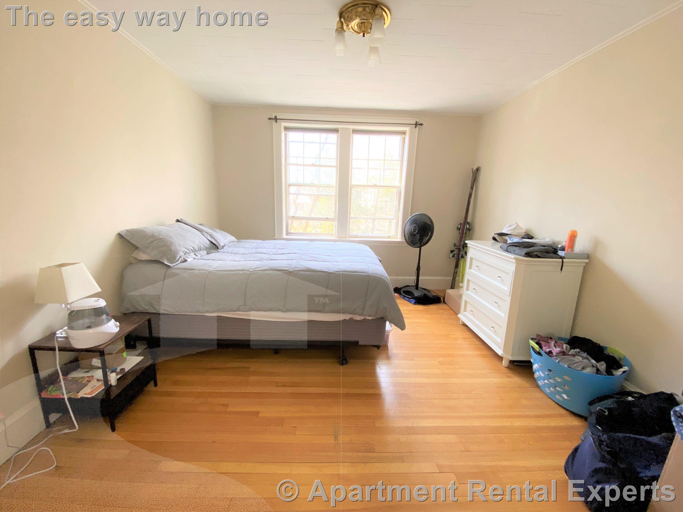 20 Concord Ave, Harvard Square