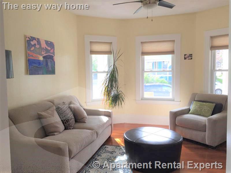 73 Highland Rd, Davis Square